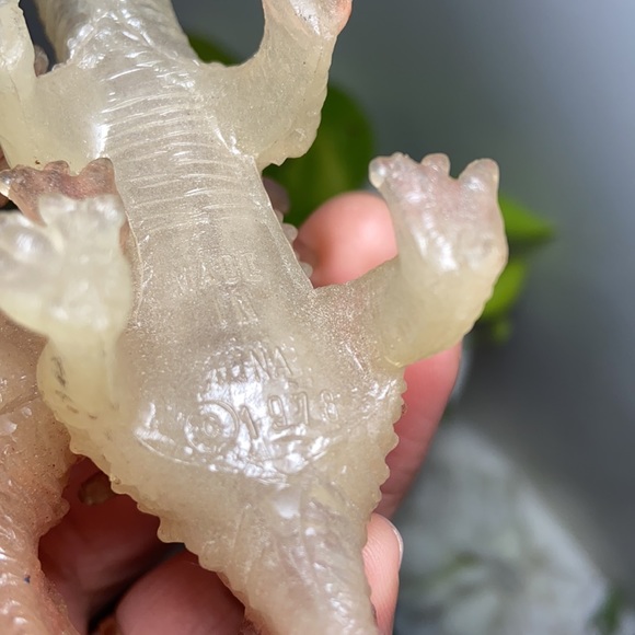 Vintage 1978 Talarurus Dinosaur Figurines set of two clear Dinosaur - Picture 14 of 17